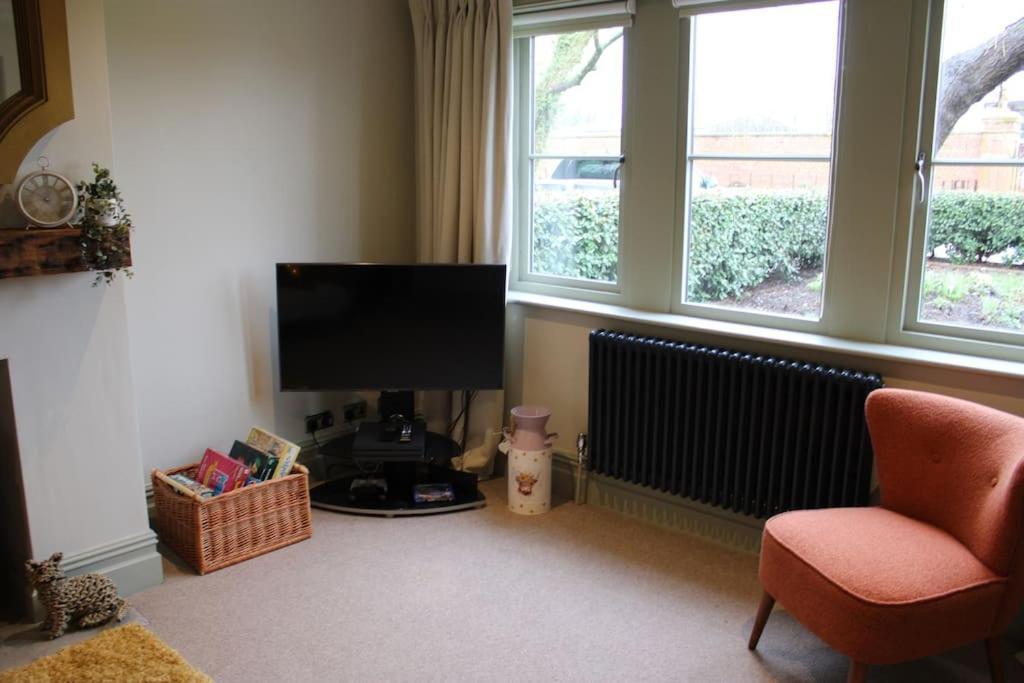 Holiday home Woodland Retreat In Lytham. *